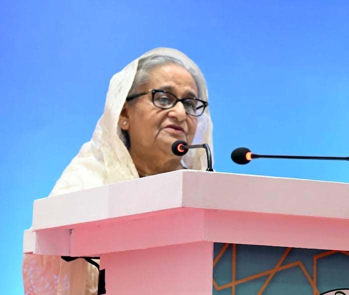 জঙ্গিবাদ ও সন্ত্রাসবাদের বিরুদ্ধে সাহসিকতার সঙ্গে দাঁড়াতে ইসলামিক স্কলারদের প্রতি আহ্বান প্রধানমন্ত্রীর