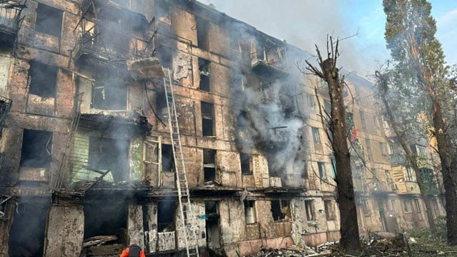 ওডেসায় রাশিয়ার ক্ষেপণাস্ত্র হামলায় তিনজন নিহত