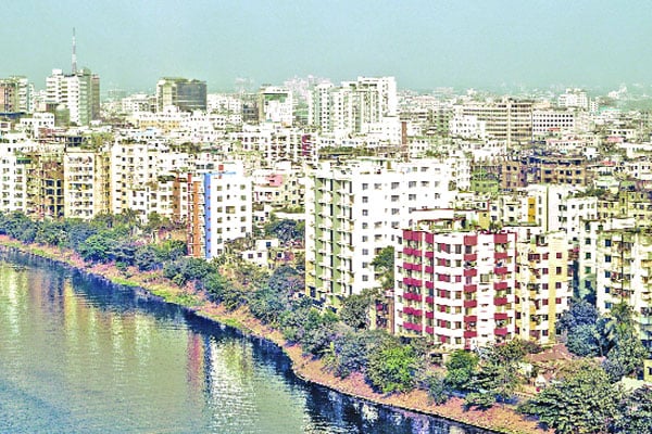 আজ বিশ্ব বসতি দিবস নিজস্ব বাসস্থান নেই রাজধানীর ৮০ শতাংশ মানুষের ► ৪০ লাখ মানুষ বসবাস করে বস্তিতে ► সরকারি প্রকল্পে সুবিধা খুবই কম