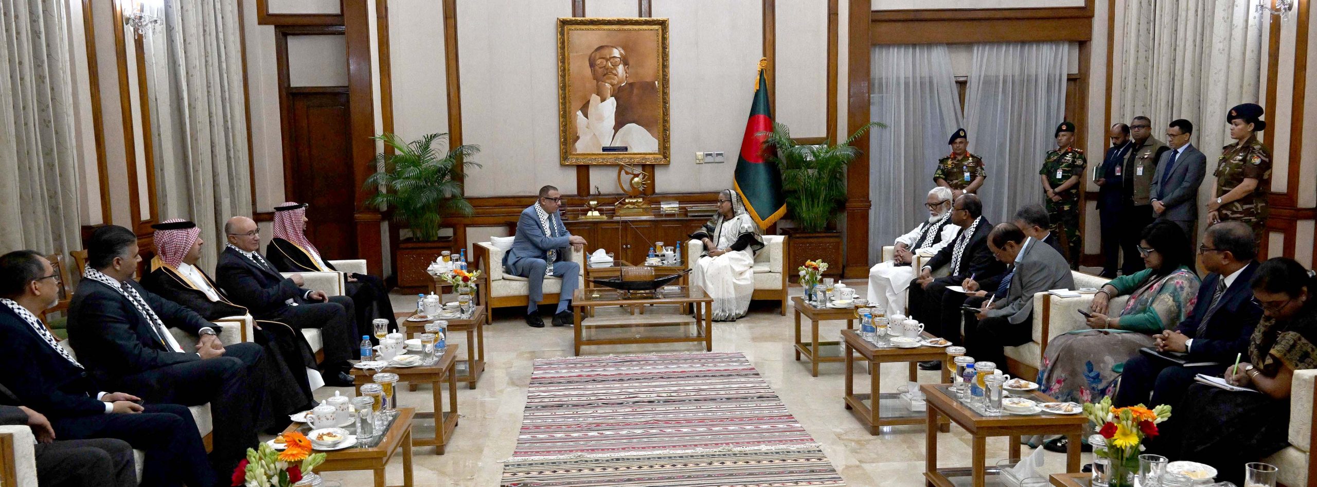 Muslim Ummah’s united efforts can solve Palestine crisis: PM