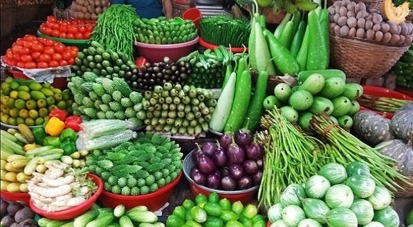 লাগামহীন সবজির বাজার   এক মাসেও কার্যকর হয়নি বেঁধে দেওয়া তিন পণ্যের দাম