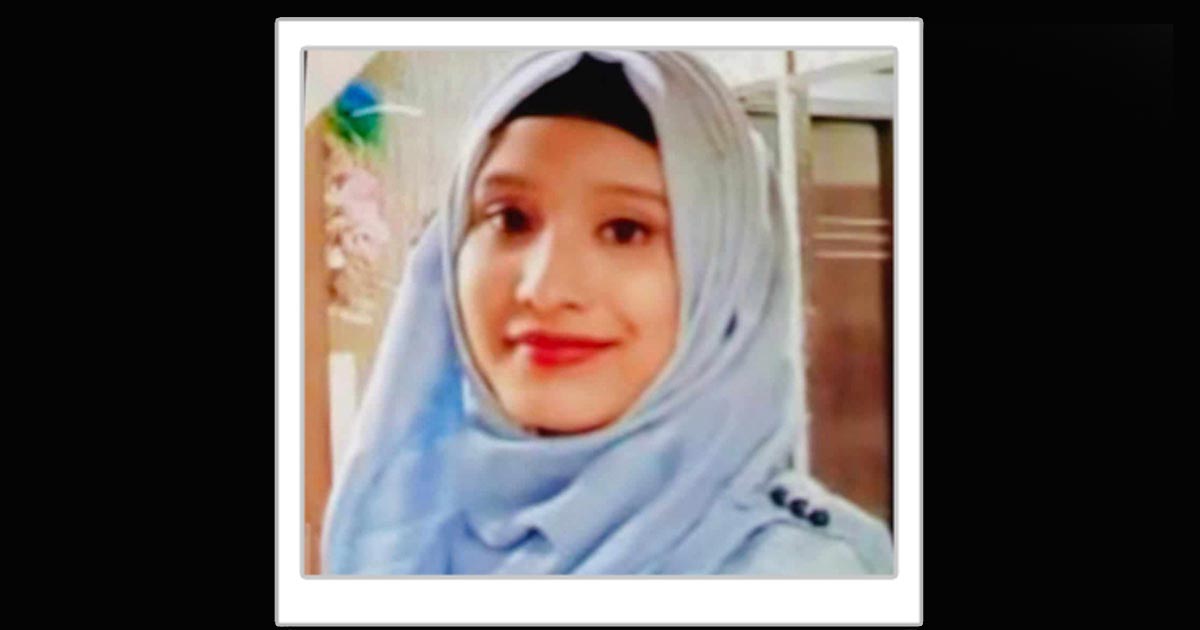 খাজা টাওয়ারে আগুন ভবন থেকে পড়ে নারীর মৃত্যু