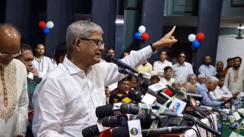 ভিসানীতি নিয়ে শেখ হাসিনার মুখে আতঙ্কের ছাপ: মির্জা ফখরুল