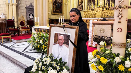 Israel shares, then deletes, condolences over pope’s death