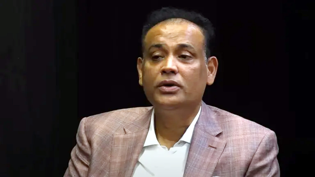 যুক্তরাজ্য, যুক্তরাষ্ট্রসহ ৪ দেশে ৬ শতাধিক অ্যাপার্টমেন্ট সাইফুজ্জামানের উদ্ধারে তৎপরতা দুদকের  আওয়ামী লীগ নেতা সাইফুজ্জামানের ছয় শতাধিক অ্যাপার্টমেন্ট বা ফ্ল্যাটসহ কয়েক হাজার কোটি টাকার সম্পদ রয়েছে বলে দুদক জানিয়েছে।