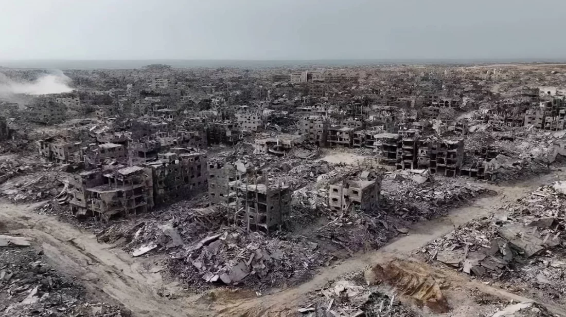 Gaza civil defence says Israeli fire kills 39 near aid centres Deaths of people waiting for handouts in huge crowds near food points in Gaza have become a regular occurrence