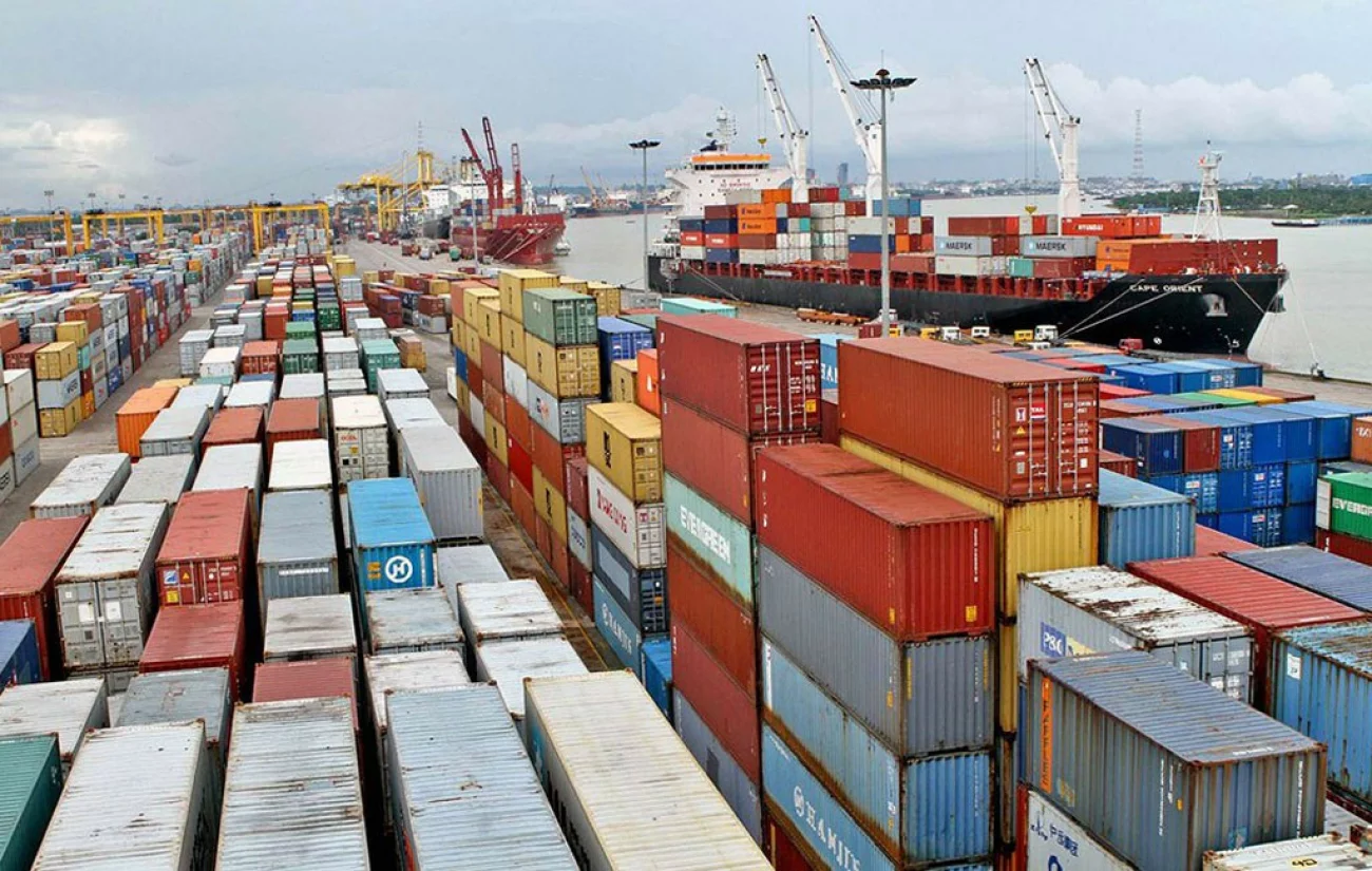 Press Wing: NCT sees efficiency boost under Chittagong Dry Dock management In the last seven days, the New Mooring Container Terminal recorded an average of 3,181 TEUs handled per day, compared to 2,956 TEUs per day during the previous seven day