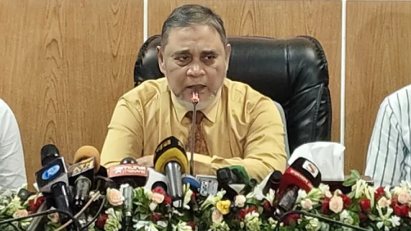 আগামী নির্বাচনে অস্ত্রের চেয়েও ভয়াবহ হুমকি এআই  সিইসি