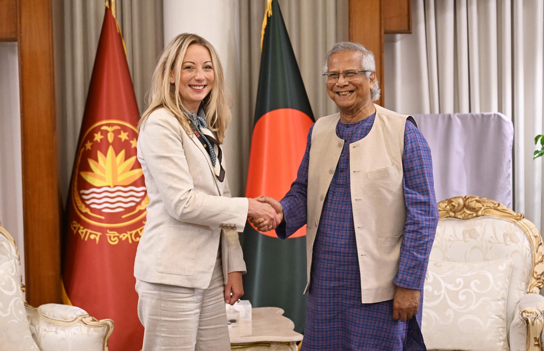 SpaceX VP Lauren Dreyer praises Bangladesh’s efficiency in facilitating Starlink launch