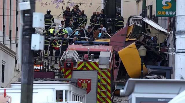 Portugal holds day of mourning after deadly derailment