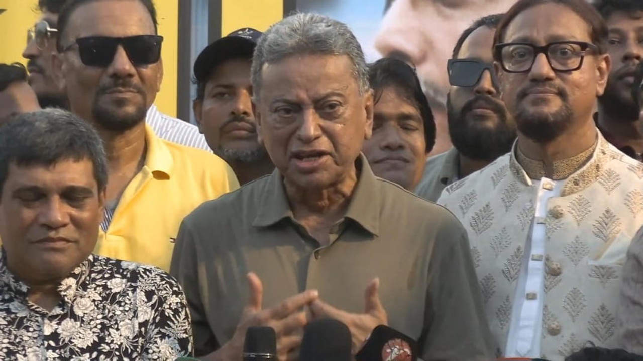 বাংলাদেশে গণতন্ত্রের প্রতি বিএনপির অঙ্গীকার, নির্বাচনে অংশগ্রহণের প্রস্তুতি শুরু: আমীর খসরু মাহমুদ চৌধুরী