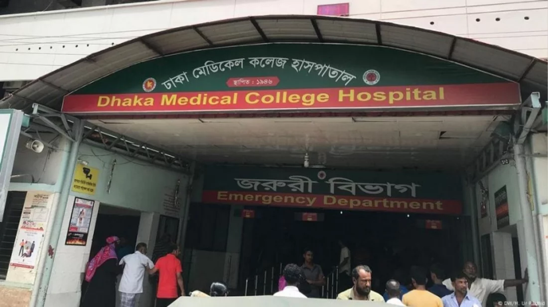 রাজধানীতে গুলি করে মোটরসাইকেল-মোবাইল ছিনতাই, যুবক আহত