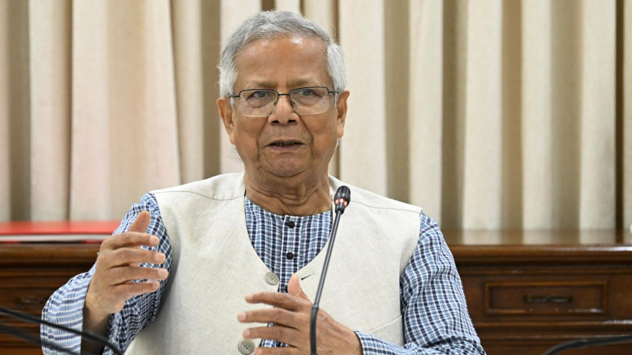 Chief Adviser Urges Environment-Friendly Integrated Transport Development