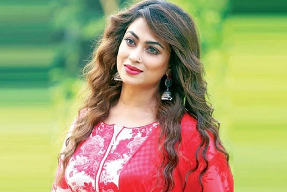 পপিকে আইনি নোটিশ পাঠালেন তারেক আহমেদ চৌধুরী