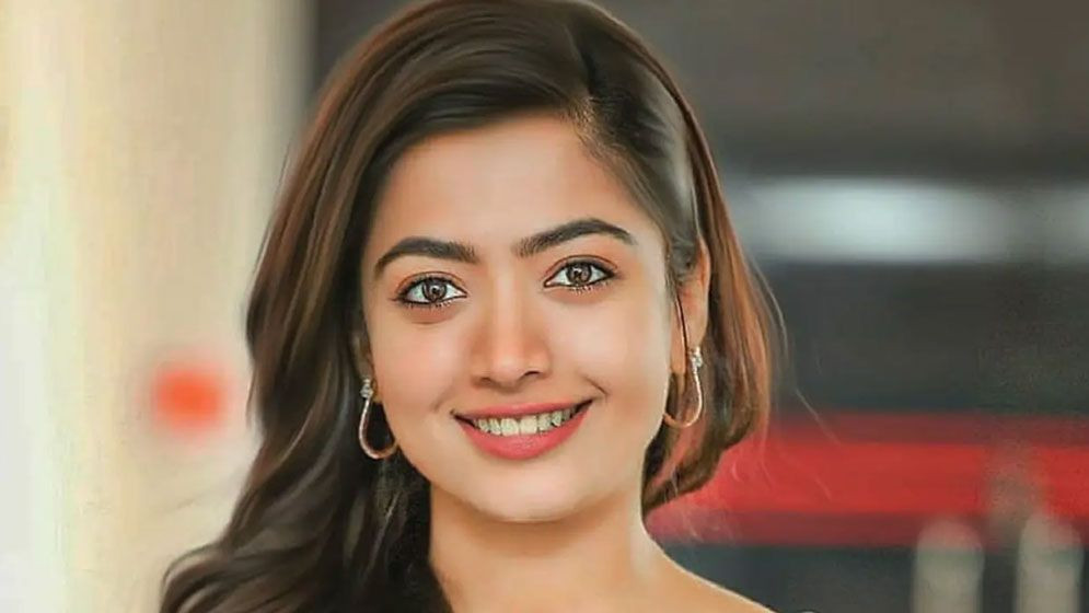 ‘পুরুষদেরও পিরিয়ড হোক’—বক্তব্যে বিতর্কে অভিনেত্রী রাশমিকা মান্দানা