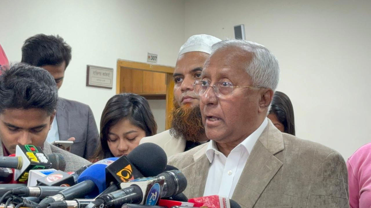 টেলিভিশন নির্বাচনি অনুষ্ঠানে ব্যক্তিগত আক্রমণ নিষিদ্ধের নির্দেশ দিলো ইসি
