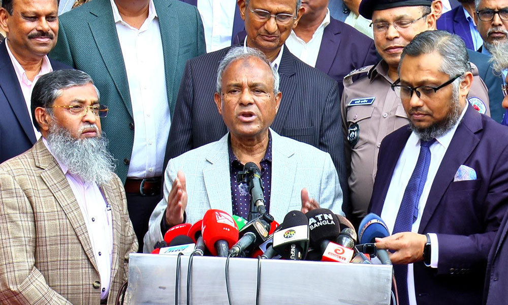 দেশে নিরাপত্তা পরিস্থিতি স্বাভাবিক: স্বরাষ্ট্র উপদেষ্টা