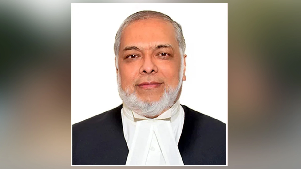 দেশের ২৬তম প্রধান বিচারপতি হলেন জুবায়ের রহমান চৌধুরী
