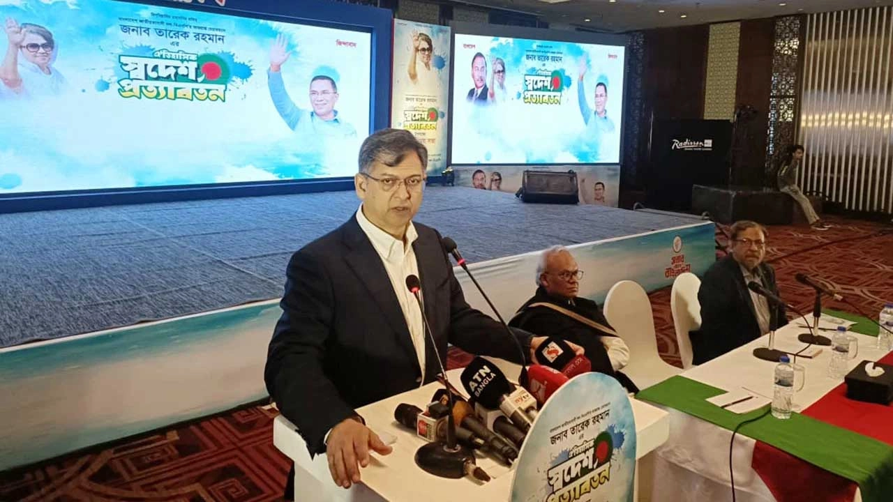 গণমাধ্যমে হামলার ঘটনায় সরকারের ভূমিকা নিয়ে প্রশ্ন তুললেন সালাহউদ্দিন আহমেদ