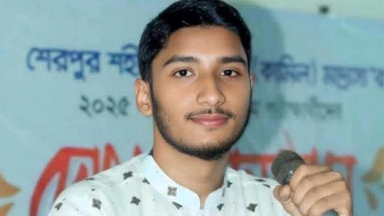 শরিফ ওসমান হাদি হত্যার বিচার দাবিতে বিক্ষোভ শেষে বাড়ি ফেরার পথে সড়ক দুর্ঘটনায় ছাত্রশিবির নেতার মৃত্যু