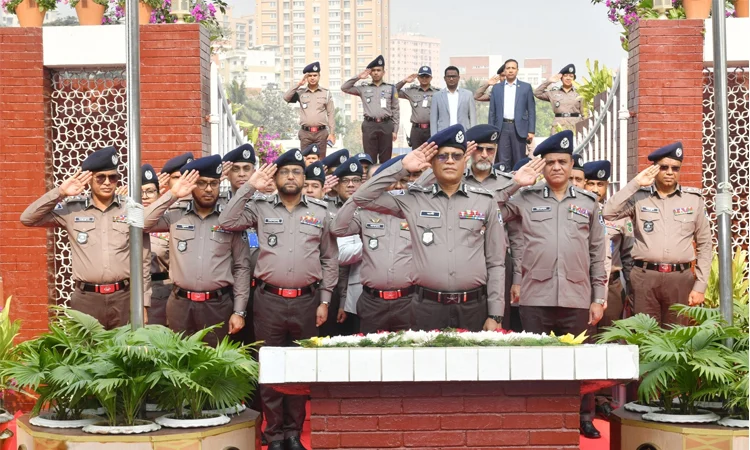 নতুন আইজিপি শহীদ পুলিশ সদস্যদের প্রতি শ্রদ্ধা জানিয়েছেন