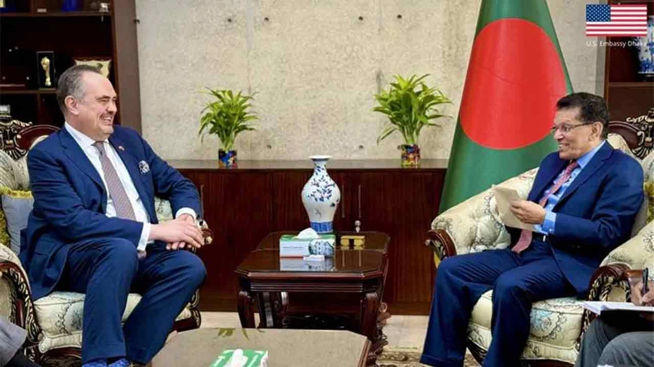 যুক্তরাষ্ট্র ও বাংলাদেশ একসঙ্গে কাজ করবে: মার্কিন রাষ্ট্রদূত
