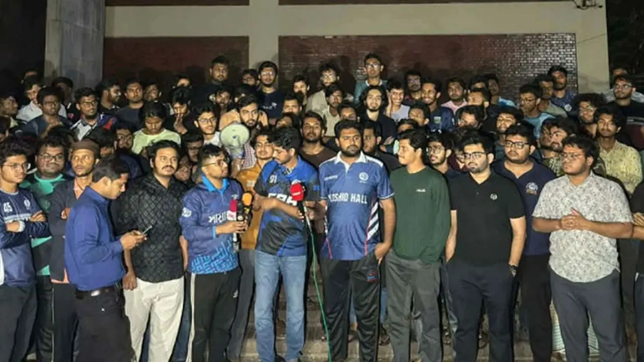 বুয়েট শিক্ষার্থীদের মধ্যরাতের বিক্ষোভ: নামাজ শেষে নাসিরুদ্দিন পাটোয়ারীর রাজনৈতিক স্লোগানের অভিযোগ