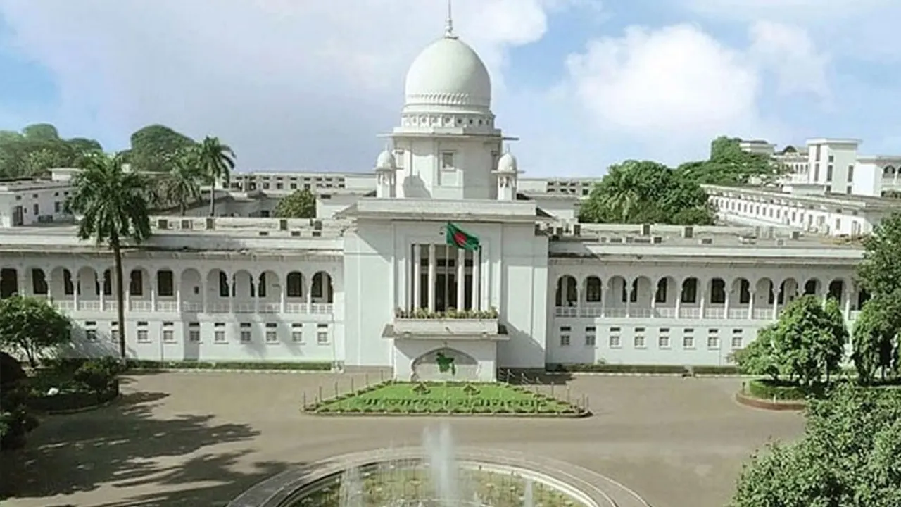 মানবতাবিরোধী মামলায় বাগেরহাটের খান আকরাম খালাস পেলেন