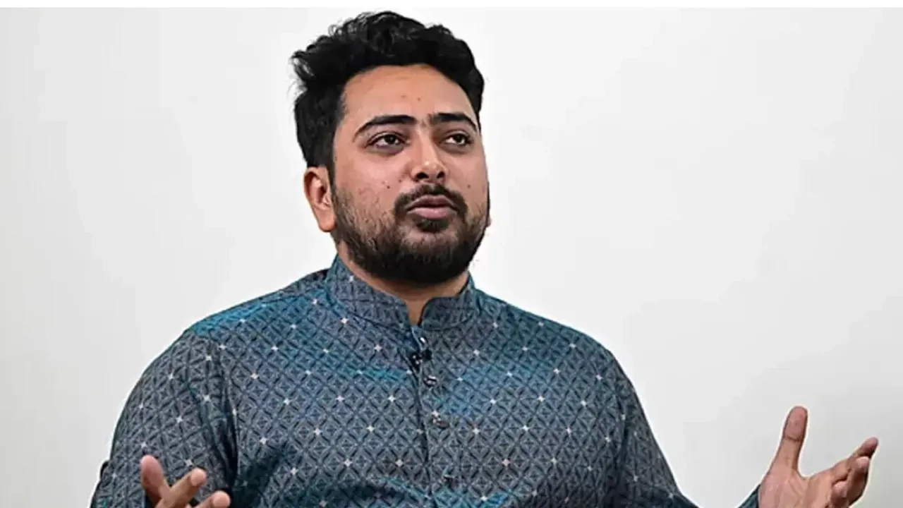 বাংলাদেশ ব্যাংকের গভর্নর পরিবর্তনকে কেন্দ্র করে বিতর্ক সৃষ্টি