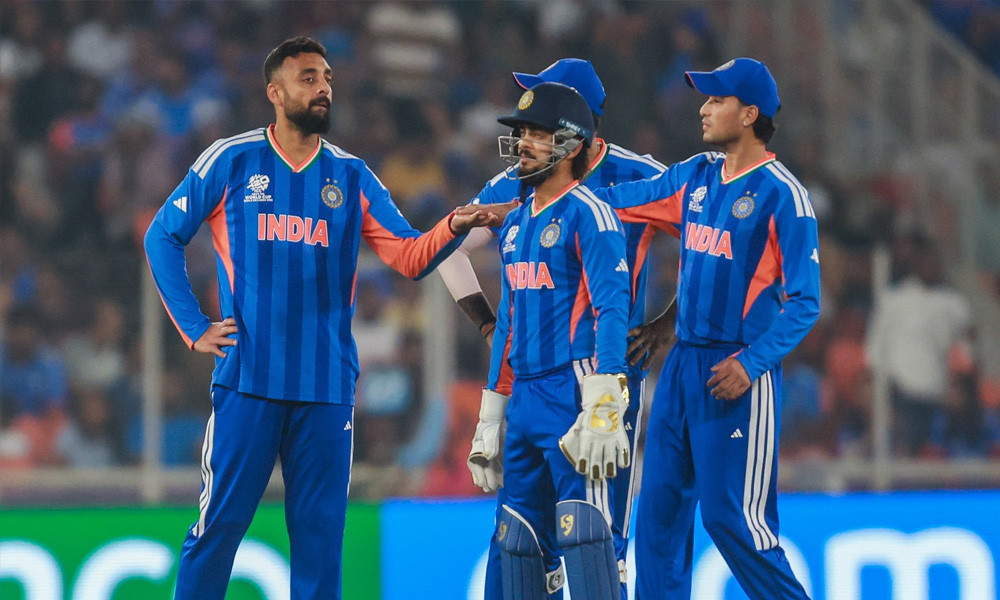 ভারতকে চেন্নাইয়ের উইকেটে সেরা একাদশে খেলানোর পরামর্শ রিকি পন্টিংয়ের