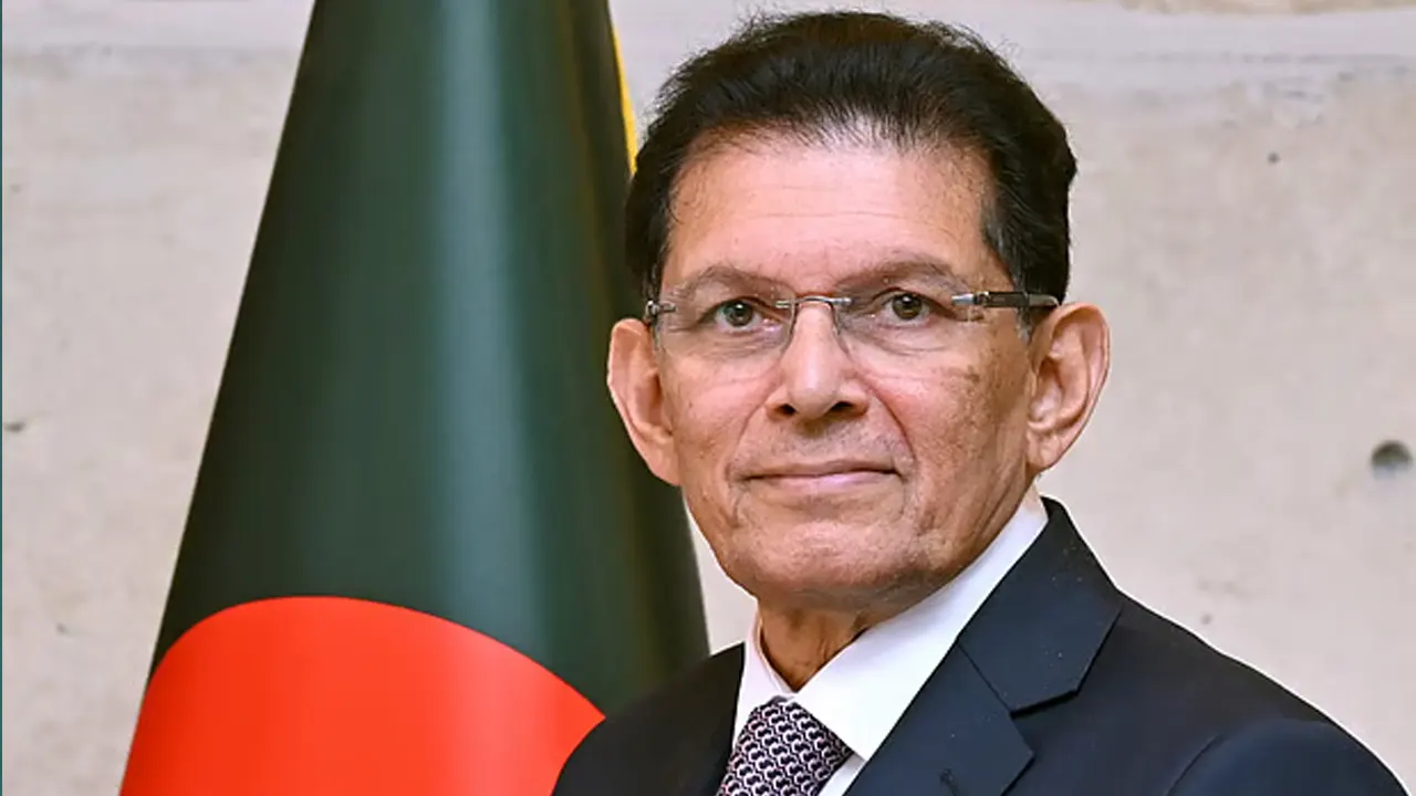 পররাষ্ট্রমন্ত্রী ড. খলিলুর রহমান সৌদি আরবের প্রথম বিদেশ সফরে জেদ্দায়