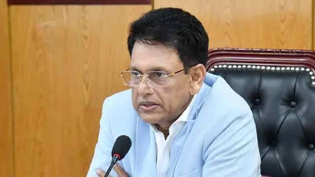 শিক্ষা মন্ত্রণালয়কে ‘ইবাদতখানা’ হিসেবে দেখার আহ্বান শিক্ষামন্ত্রীর
