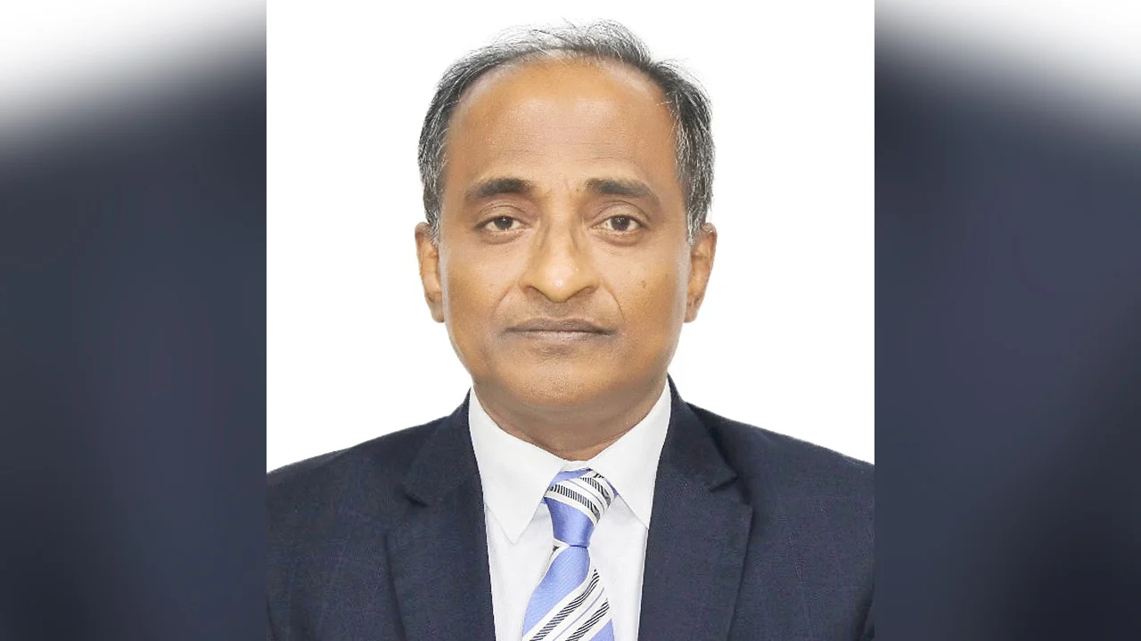 চিকিৎসাধীন অবস্থায় বাণিজ্যসচিব মাহবুবুর রহমানের মৃত্যু