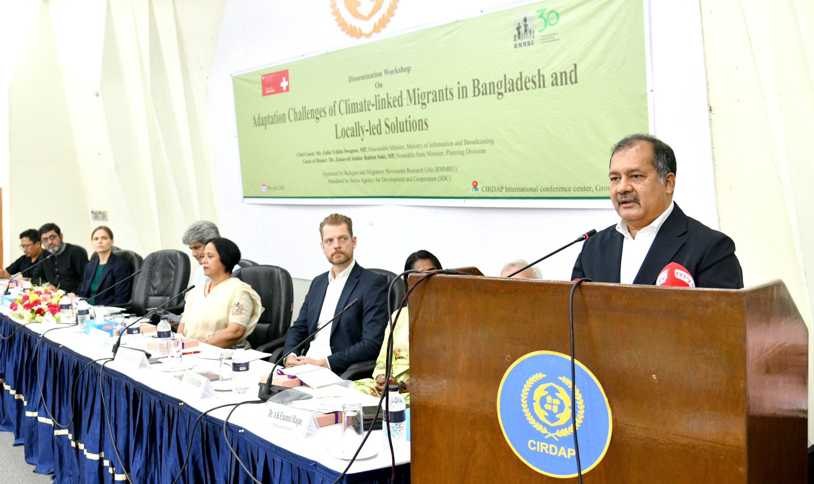 জলবায়ু অভিবাসনকে উন্নয়ন প্রক্রিয়ায় অন্তর্ভুক্ত করার আহ্বান তথ্যমন্ত্রীর