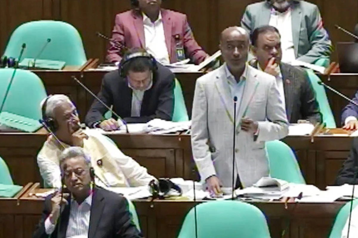 রাজনৈতিক হয়রানিমূলক সাড়ে ২৩ হাজার মামলা প্রত্যাহার: সংসদে আইনমন্ত্রী