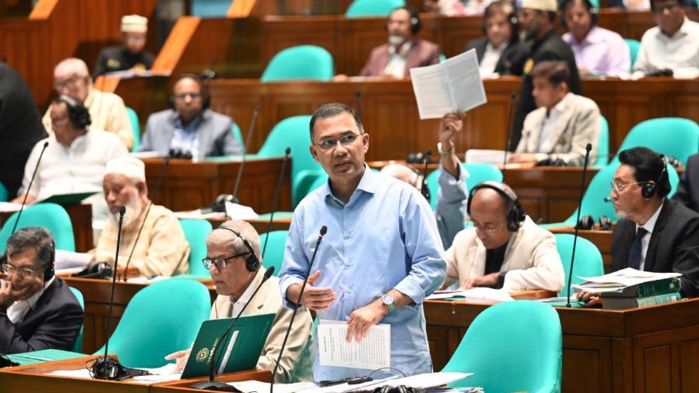 জনস্বার্থে যেকোনো প্রস্তাব নিয়ে বিরোধী দলের সঙ্গে আলোচনায় রাজি প্রধানমন্ত্রী