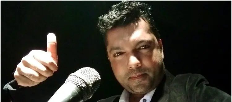 নায়িকা দীঘির সঙ্গে ছবি তোলেননি তথ্যমন্ত্রী, জয় বললেন ‘দিন শেষ’