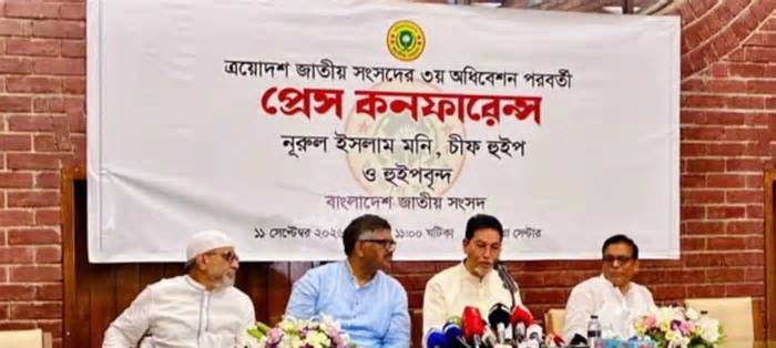 নিজ আসনে ধর্মীয়-সামাজিক প্রতিষ্ঠানে প্রধানমন্ত্রীর অনুদান