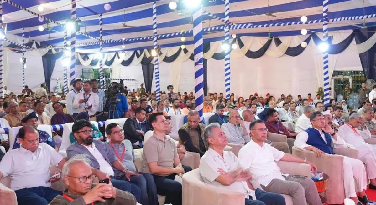 দল-মত-ধর্ম-বর্ণ নির্বিশেষে নতুন বাংলাদেশ গড়ার আহ্বান প্রধানমন্ত্রীর
