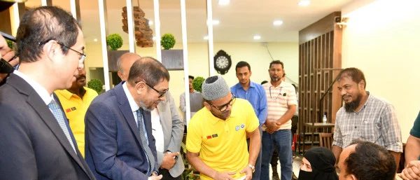 চীনের চিকিৎসক দলের সহযোগিতায় ঢাকা মেডিকেলে ১০০ ছানি অস্ত্রোপচার