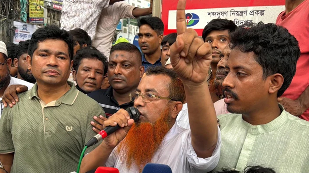 সরকারকে ৪৮ ঘণ্টার আল্টিমেটাম অটোরিকশা চালকদের