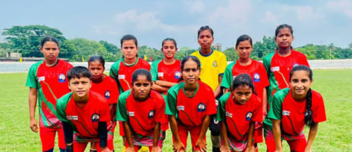 স্থানীয়দের দাবির মুখে সুনামগঞ্জে মেয়েদের ফুটবল ম্যাচ স্থগিত