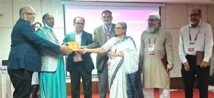 বাংলাদেশ থাইরয়েড সোসাইটির অষ্টম আন্তর্জাতিক সম্মেলন অনুষ্ঠিত