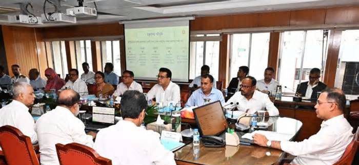 বরাদ্দকৃত অর্থের প্রতিটি পয়সা দেশ ও জনগণের স্বার্থে ব্যয় করতে হবে: প্রধানমন্ত্রী