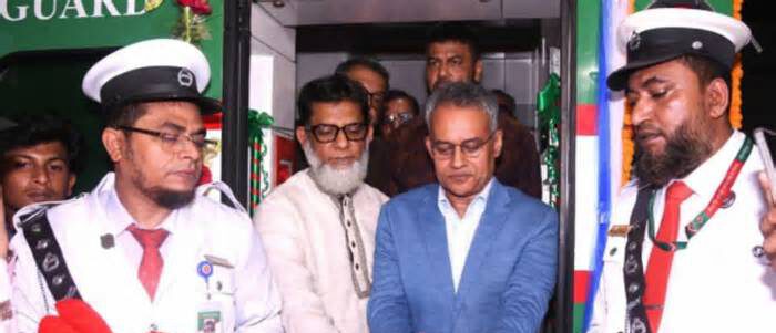 ট্রেনে ৬৮৫ টাকায় ঢাকা থেকে কক্সবাজার ভ্রমণ করতে পারবেন যাত্রীরা : রেলপথ মন্ত্রী