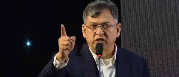 তত্ত্বাবধায়ক সরকার ফিরিয়ে আনতেই হবে, বিকল্প নেই: স্বরাষ্ট্রমন্ত্রী