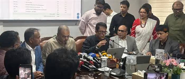 এইচএসসি-সমমান পরীক্ষায় বিদেশ কেন্দ্রে পাশের হার ৯০.৮৭ শতাংশ